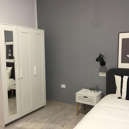 Luxury 2Bdrm Apt Bucarest Esterno foto